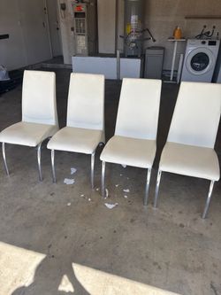 Free Chairs
