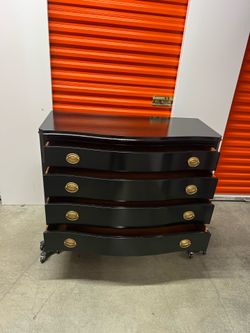 Entry cabinet ( solid wood 🪵)