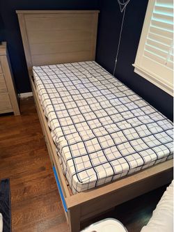 Country Willow Twin Bed with Storage Drawer