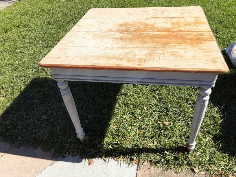 Farmhouse Kitchen Table