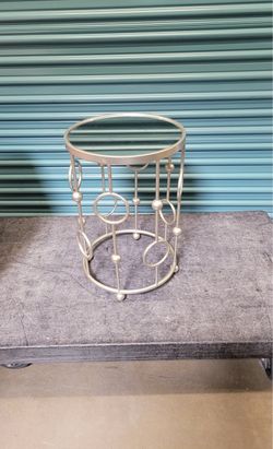 2 Metal and Mirrors Accent Tables