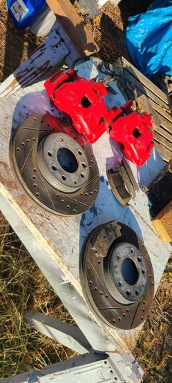 Mazda 6 2003 2004 2005 Front Disc Brake Kit, Calipers Rotors and Pads. 03 04 05