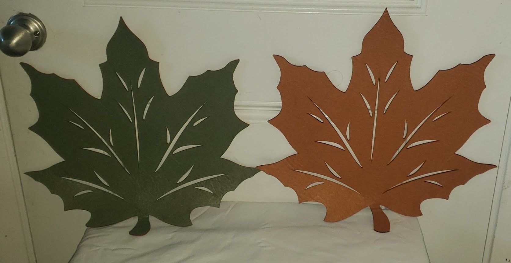 Fall Felt Double-sided Colors Decorative Leaves for Home/Classroom Décor