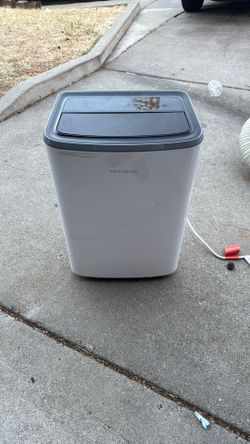 Frigidaire AC UNIT