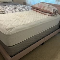 Twin Bed + Mattress 
