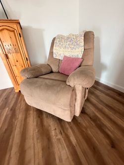 Recliner Lounge Chair