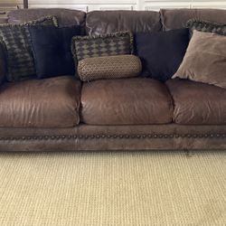 Sofa 