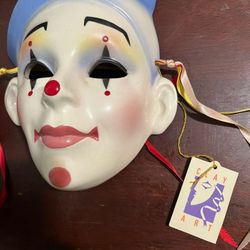 Vandor Vintage Ceramic Hand Painted Clown Face Mask 1988 Wall Decor Clay Art