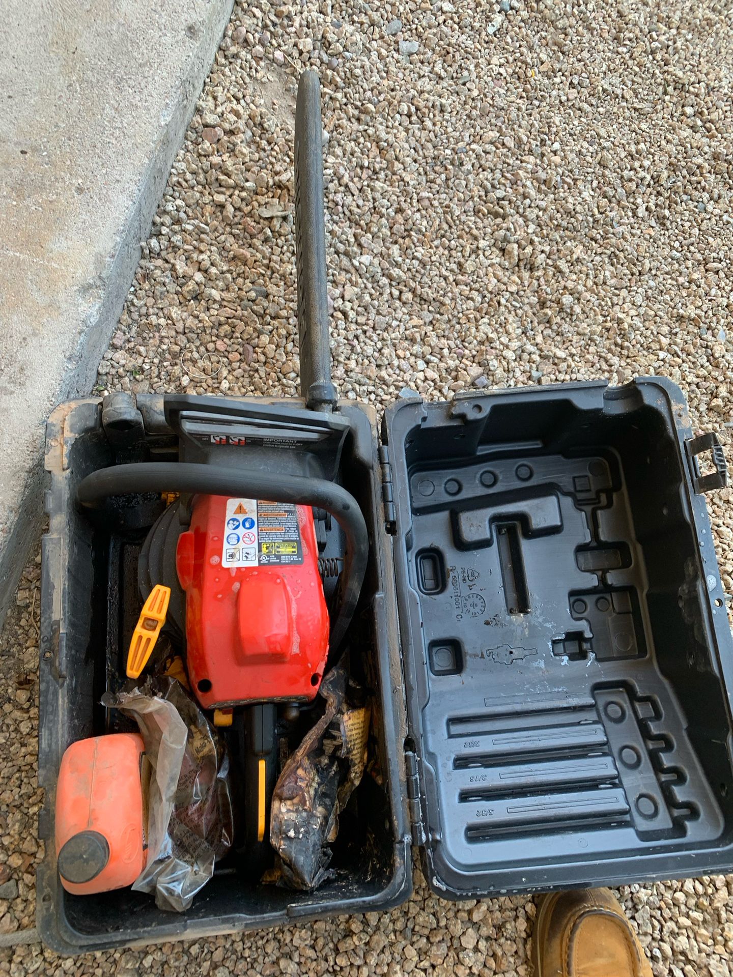 Tools & Machinery 