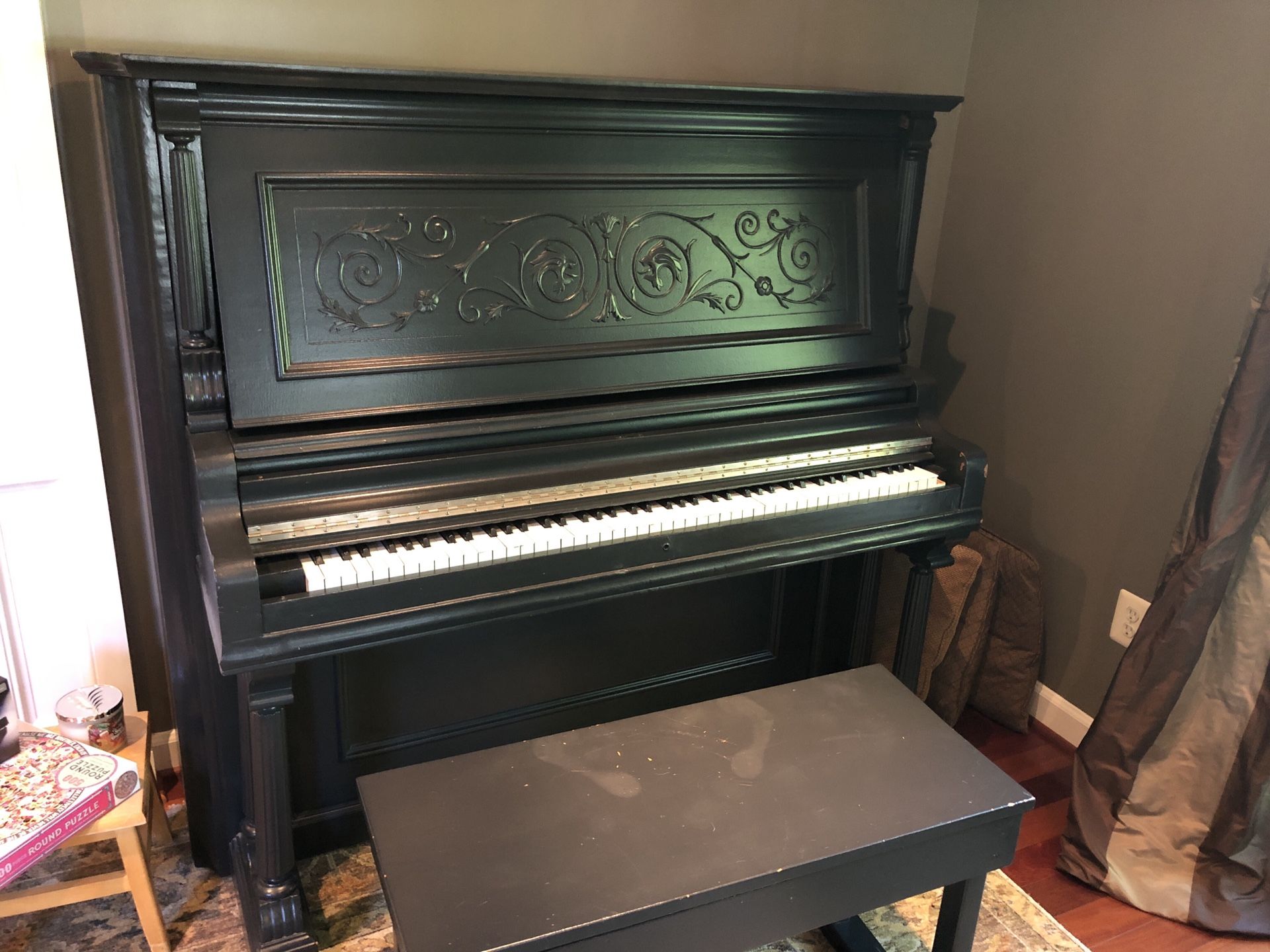 Netzow upright piano with bench