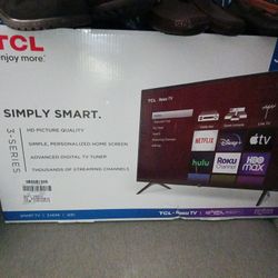 TCI  SMART  ROKU TV 32 " 