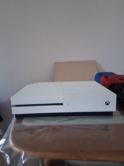 Microsoft Xbox One S Console