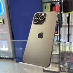 15 Pro Max 256GB Liberado Unlocked