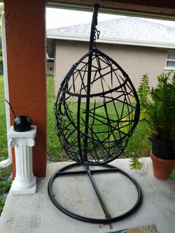Large egg chair