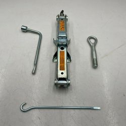 2009-2017 INFINITI FX35 FX37 FX50 QX70 SPARE TIRE JACK W/ TOW HOOK & WRENCH SET - QOI0A1 Auto Parts
