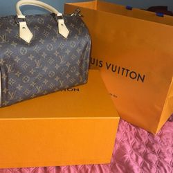 Authentic Louis Vuitton Speedy 30
