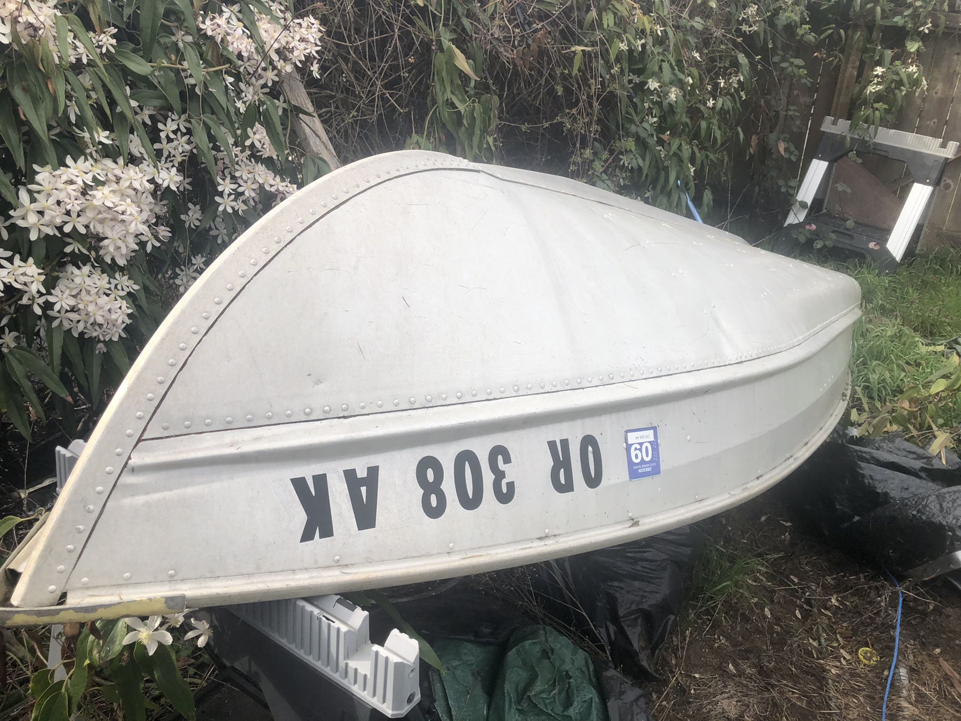 Aluminum Boat for sale 14 ft. Good shape no leaks $1400