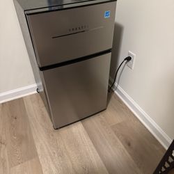 Mini Fridge With Separate Freezer