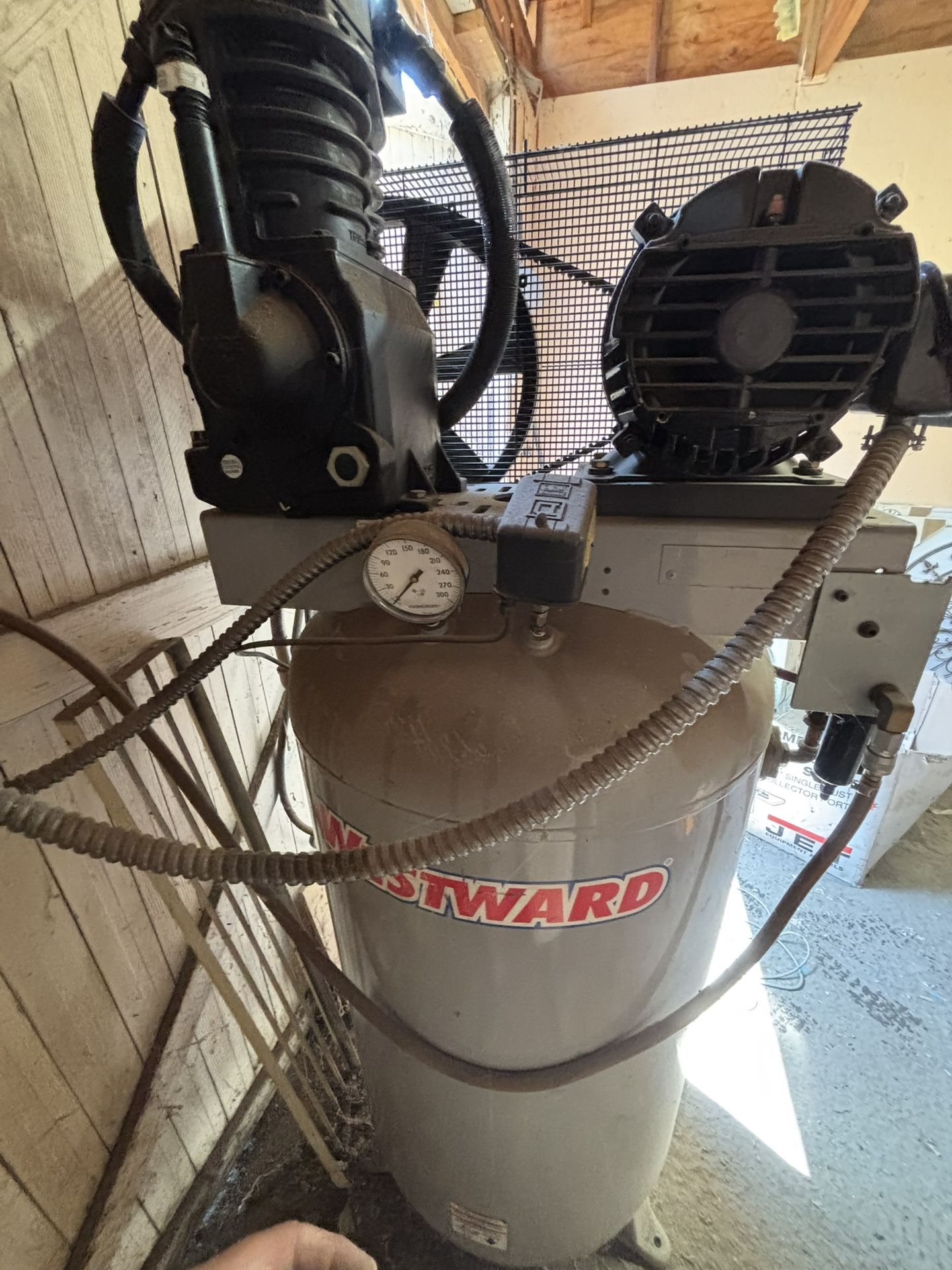 Air Compressor