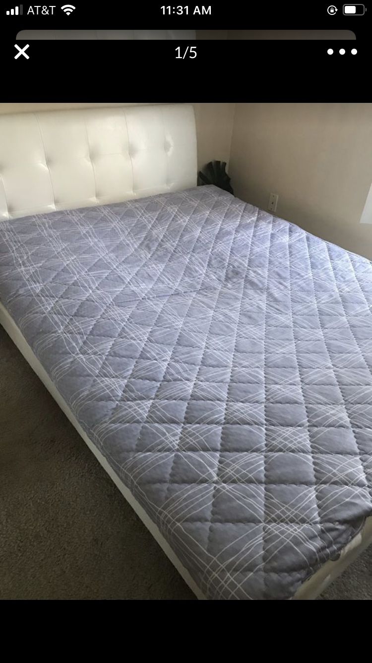 Queen size mattress topper Shikibuton futon