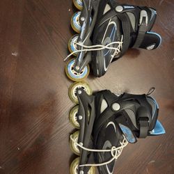 Bladerunner Advantage ProXT (Women's Size 7, Black And Blue)