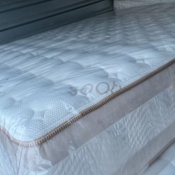 Brand New Organic Saatva RX California King Mattress. 