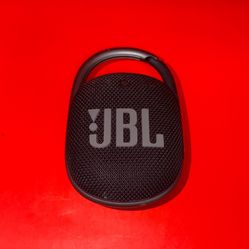 JBL Clip 4