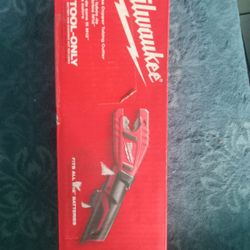 Milwaukee
M12 12V Lithium-Ion Cordless Copper Tubing Cutter (Tool-Only)