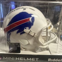 Damar Hamlin Signed Buffalo Bills Riddell Speed Mini Helmet Schwartz