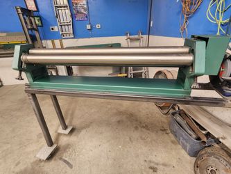 Grizzly 50" slip roll