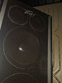 2 peavy 18" subwoofer