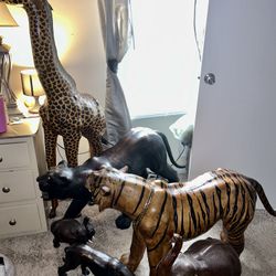 LIFE SIZE LEATHER ANIMALS!!! SAFARI THEME