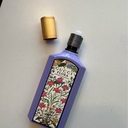 Gucci Flora Perfume
