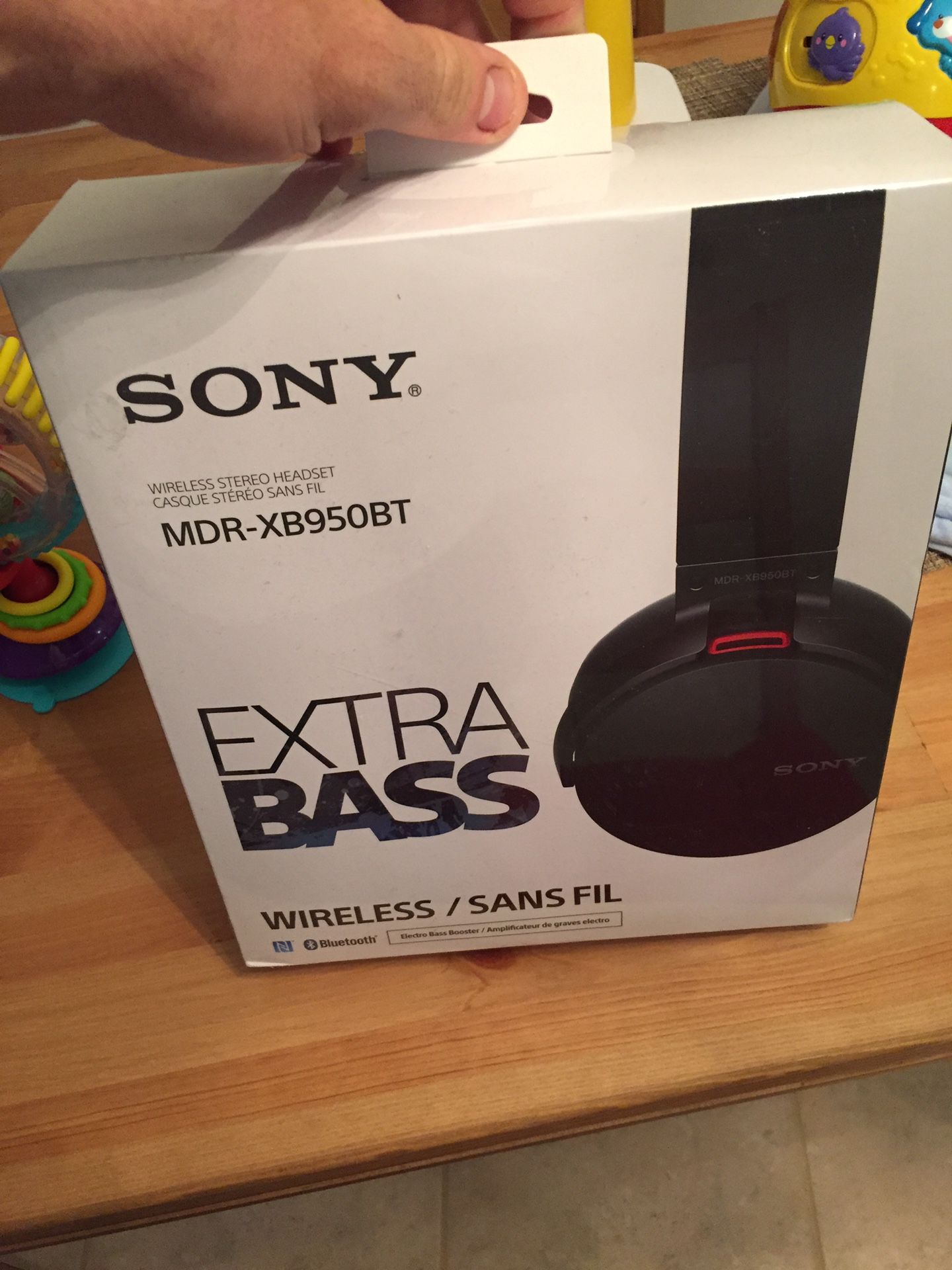 Sony mdr-xb950bt extra bass headphones