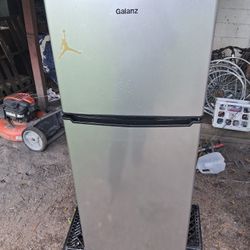Mini Fridge For Sale