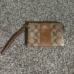 Coach Women's Small Wristlet