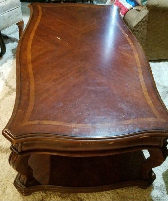 Coffee Table with 2 Drawers