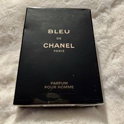 CHANEL BLEU EAU DE PARFUM POUR HOMME GIFT SET for Sale in San Diego, CA -  OfferUp