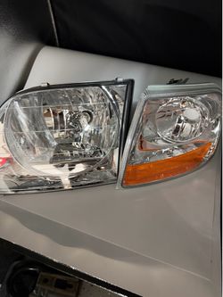 97-03 F150 and Expedition headlights.