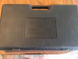 Pittsburgh 20 - Piece Jumbo 3/4” Drive Socket Set