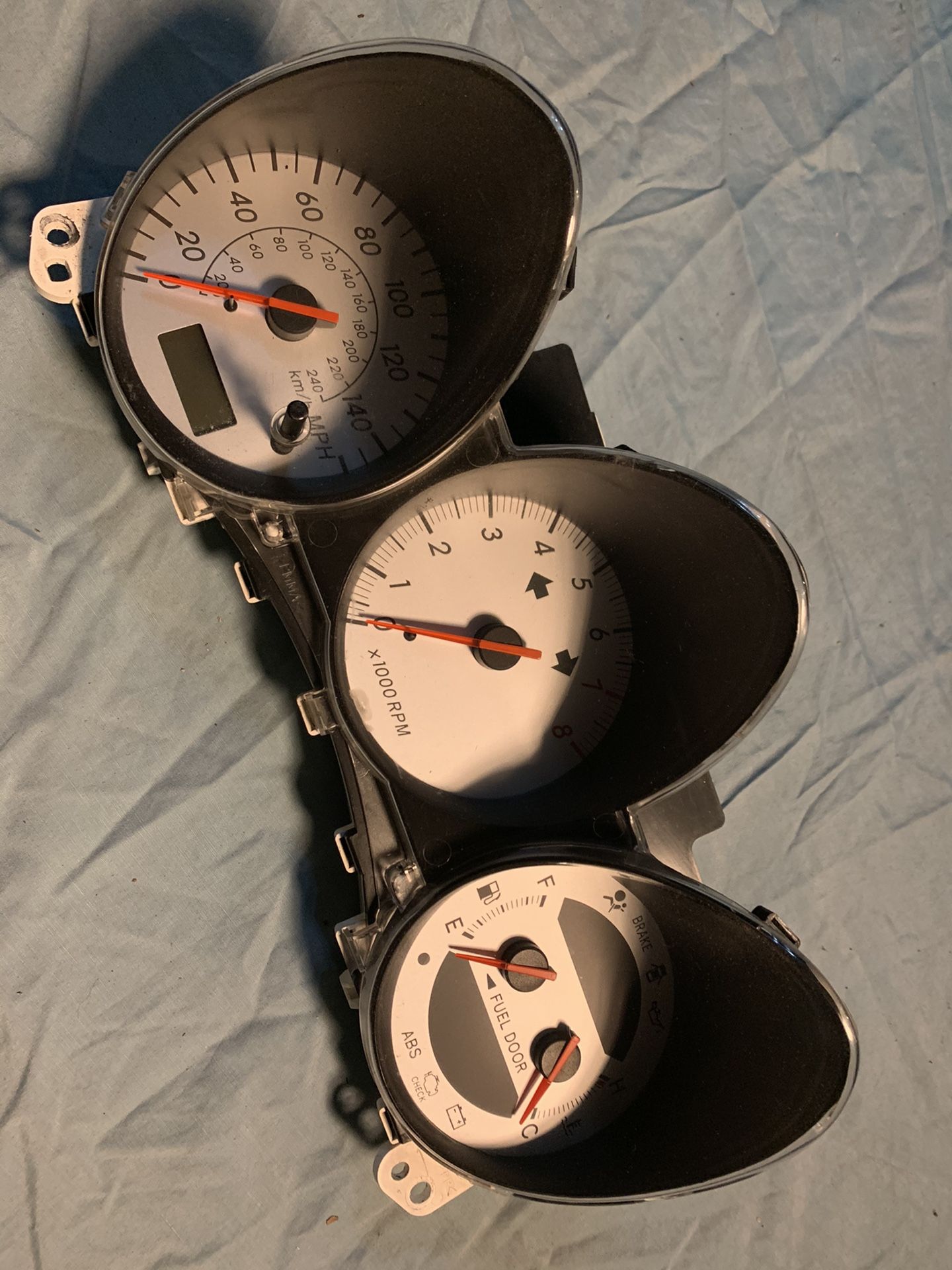 2002 TOYOTA MR2 SPYDER INSTRUMENT CLUSTER OEM