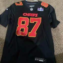 Travis Kelce super bowl jersey