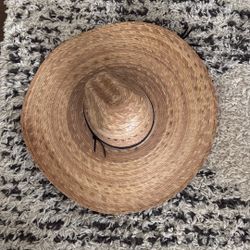 Free Large Hat 