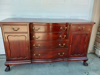 Antique  Mahogany  sideboard