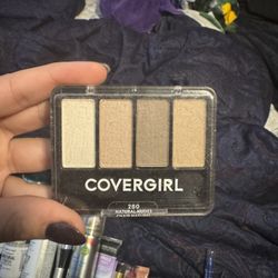 Cover girl Eyeshadow Pallet 