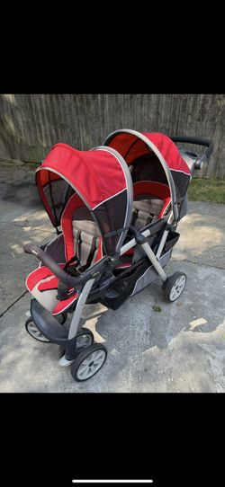 Chicco Stroller And Infant Seat System With Bases