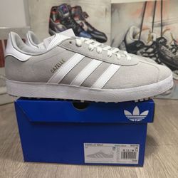 New adidas Gazelle Spikeless Golf Shoes Mens 7.5, 8, 11, 13 IH2270 Grey Two White