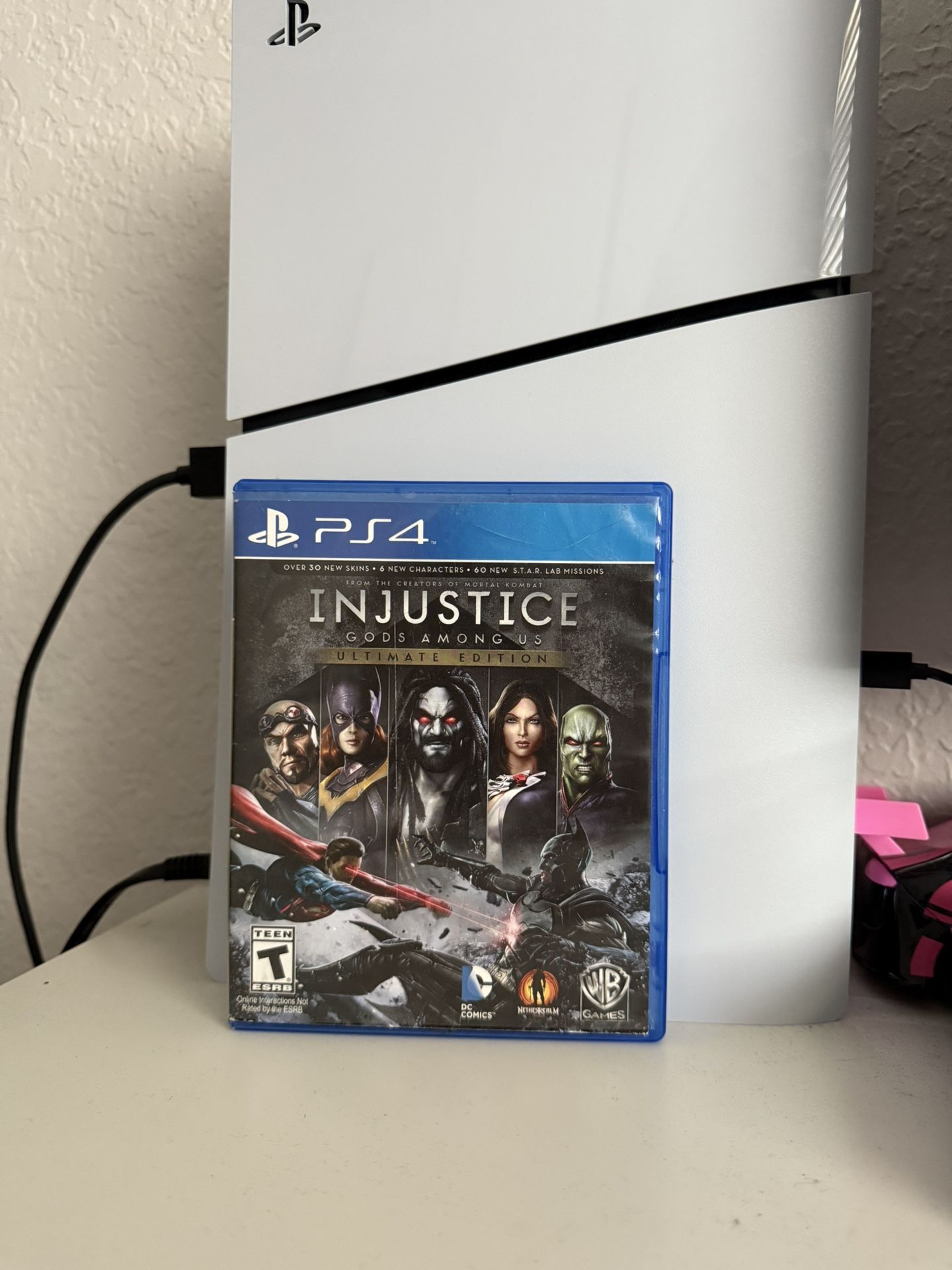 INJUSTICE GODS AMOUNG US