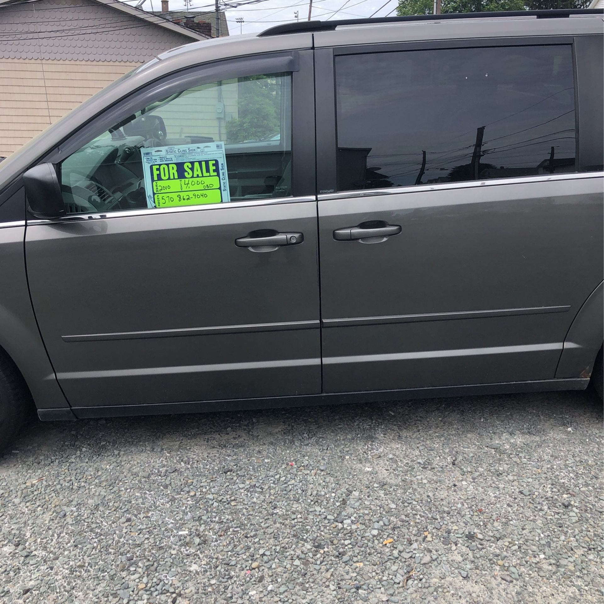 2010 Chrysler Town And Country