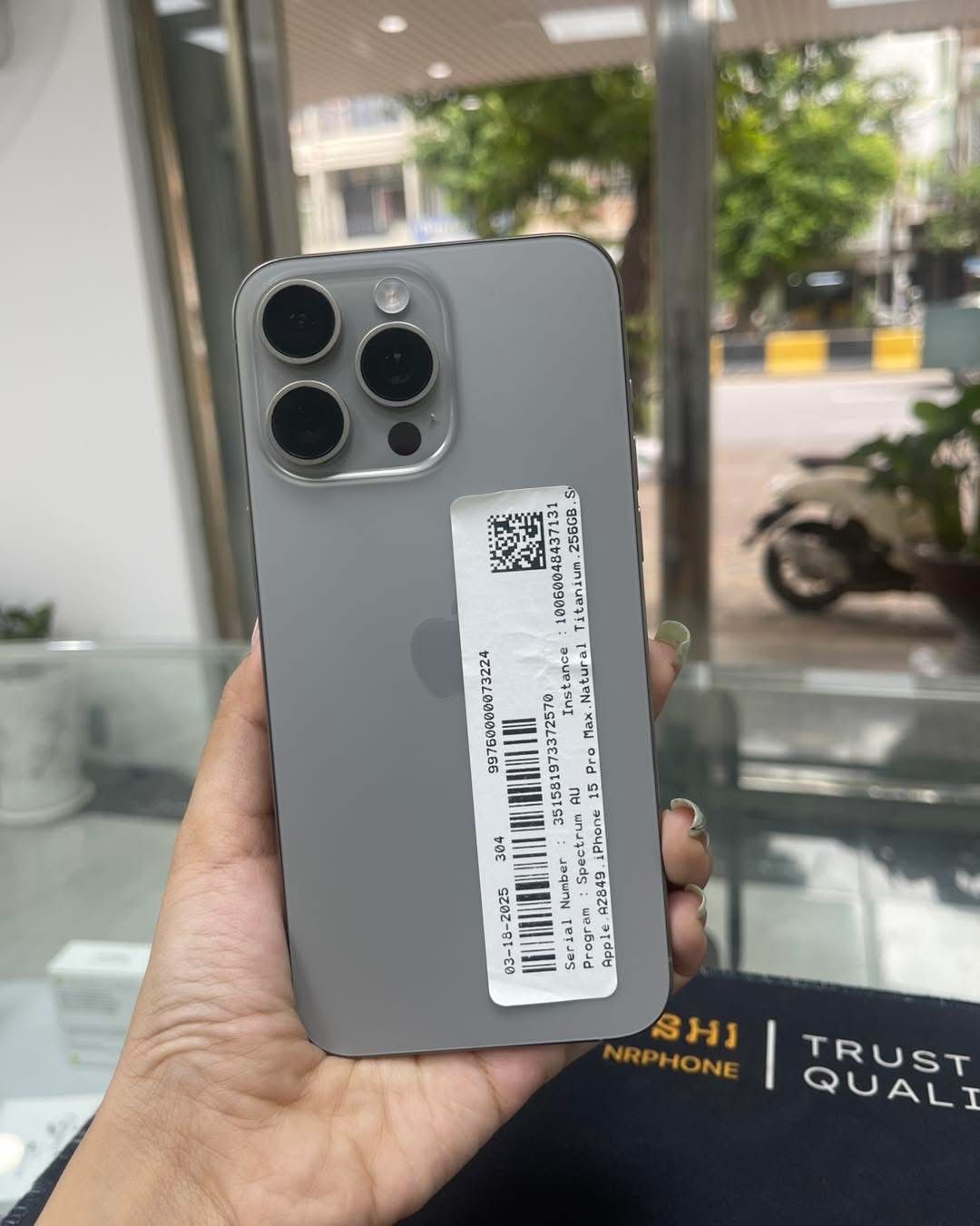 iPhone 15 Pro Max